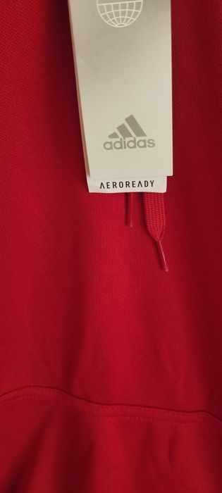 Vând hanorac Adidas