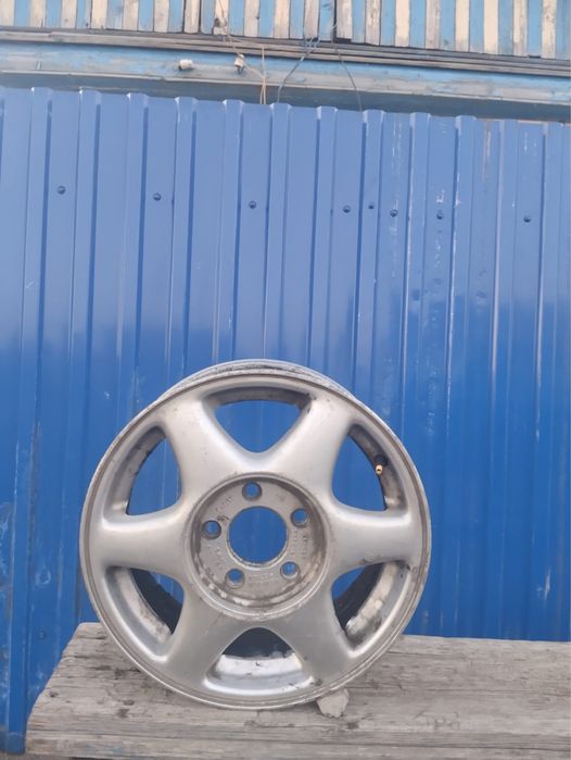 Продам диски на Toyota ipsum