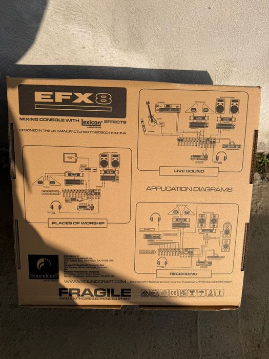 Soundcraft EFX8 Mixer analog