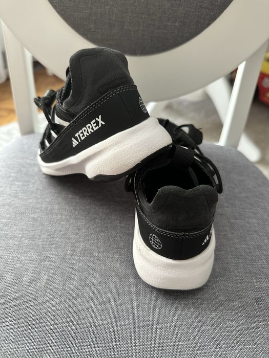 Adidasi, adidas terrex, marimea 29!