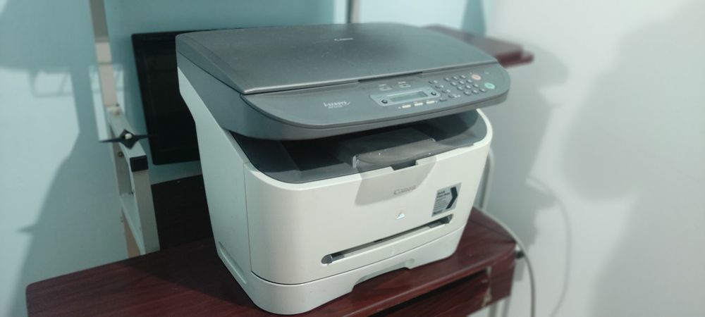 Продам МФУ Canon Laser Base 3228
