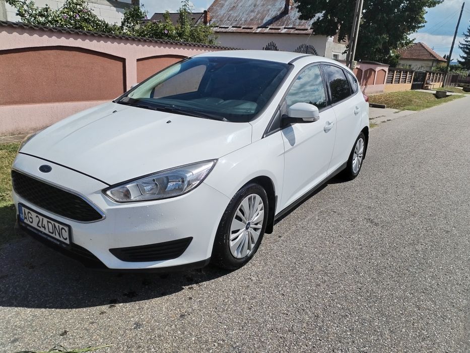 Vand Ford Focus 2016 stare excelenta, km putini