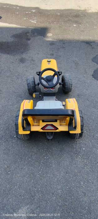 Tractor pedele copii