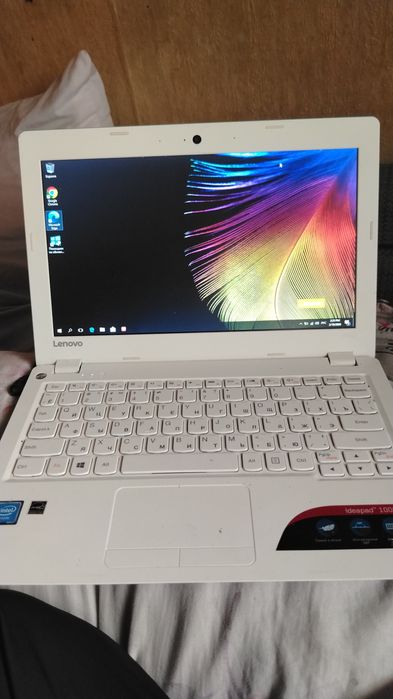 Продам ноутбук 10к