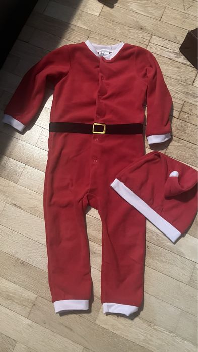 Коледни дрешки