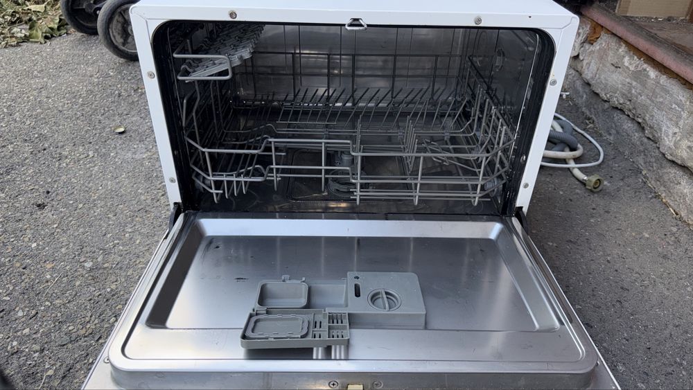 Посудомоечная машина indesit