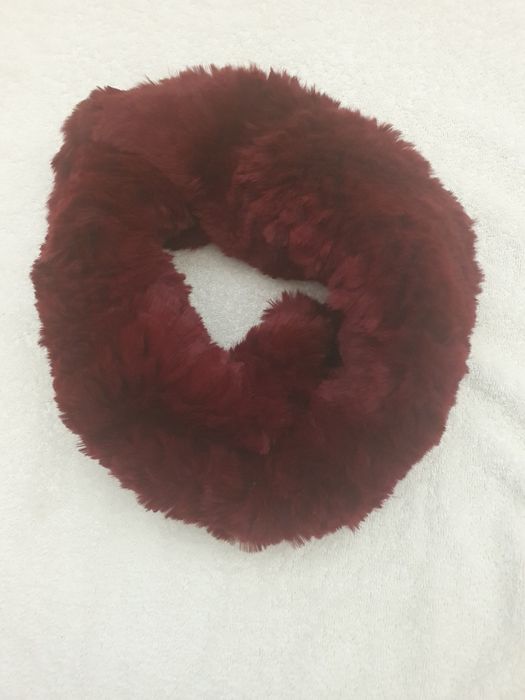 Guler din blana de iepure,  nou-nouț!