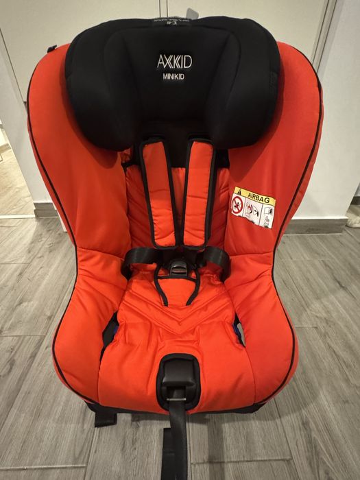 Scaut auto RF Axkid Minikid 2.0
