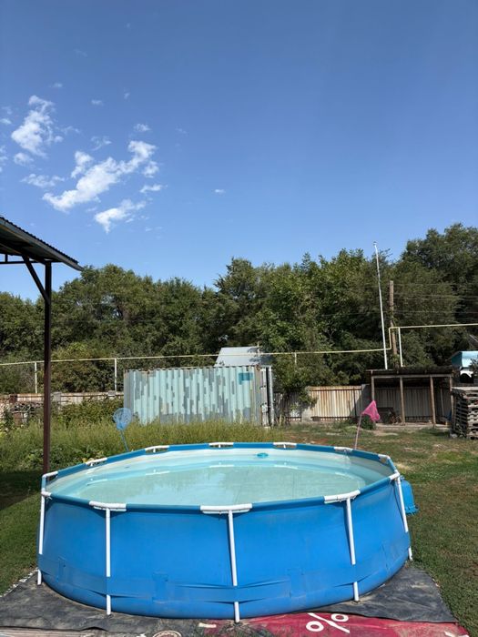 Продам бассейн каркасный