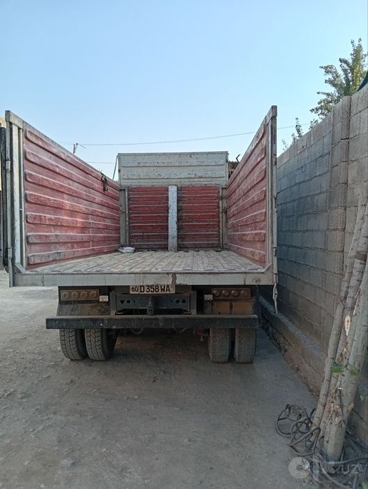 Unibersal Kamaz Sotiladi