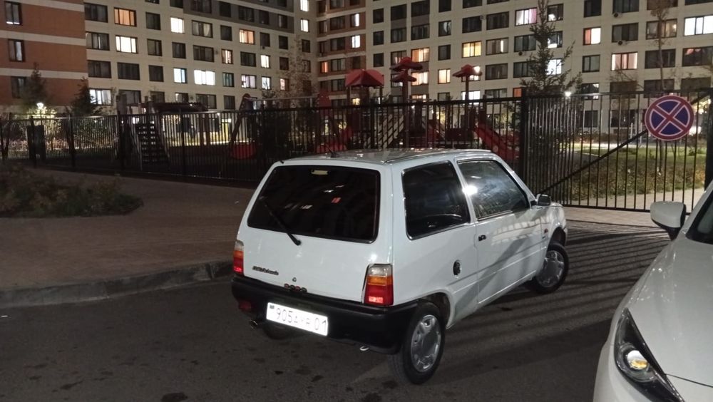 Продаю машину ока