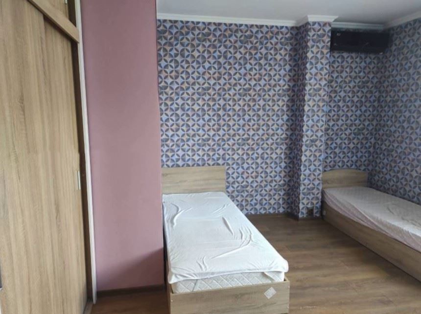 Дава се под наем Тристаен апартамент в София, Център - 104 кв.м за 706.86 € - Снимка #4