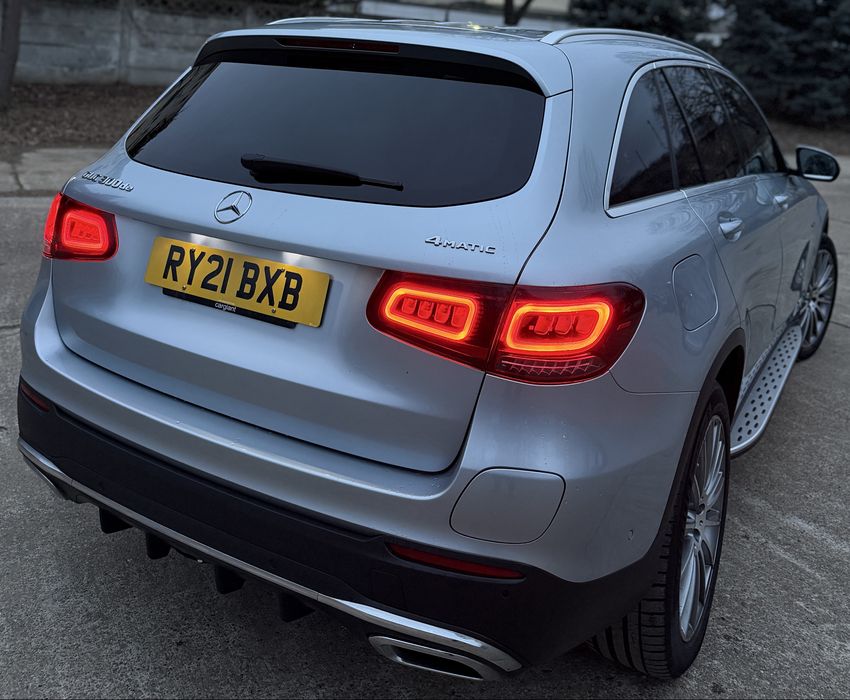 GLC 300de - 2022 - 2.0 Diesel - Plug In Hybrid - 4•Matic - AMG•LINE -