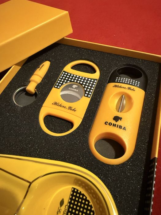 Set cadou Cohiba pentru trabucuri – accesorii deluxe (NOU)