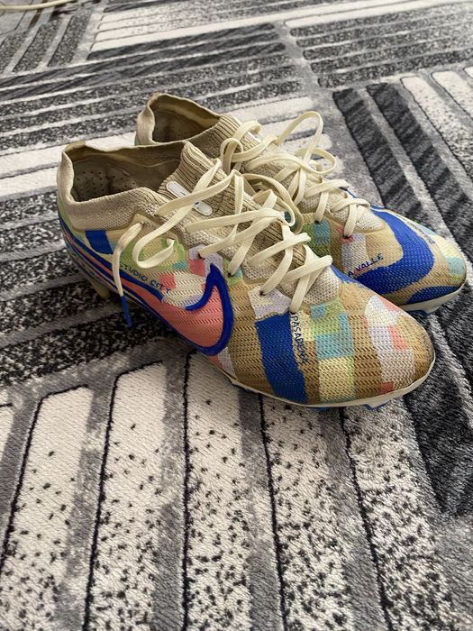 Ghete fotbal elite negociabil