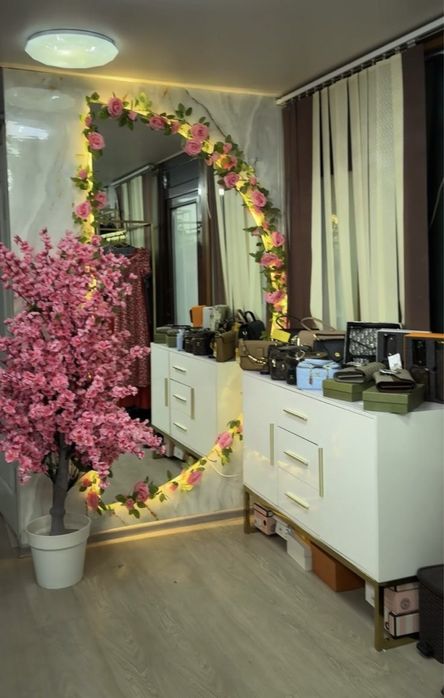 Продается комод, подставка под тв