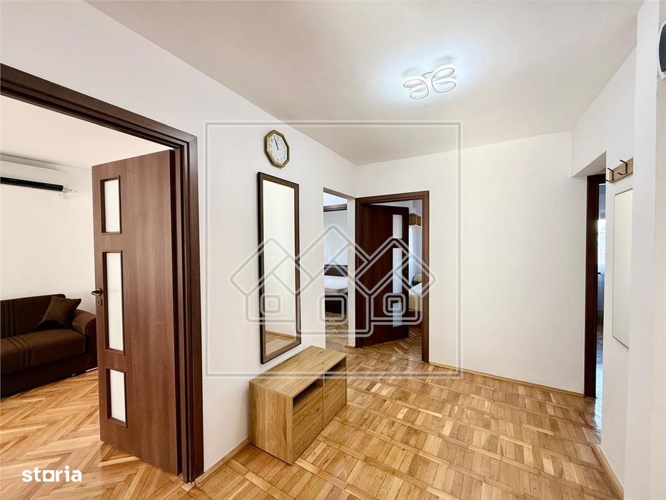 Apartament cu 4 camere si 2 balcoane - etaj 2 - Calea Poplacii