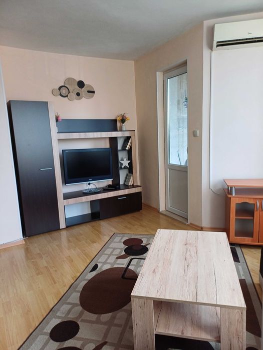 Дава се под наем Двустаен апартамент в Варна, Аспарухово - 67 кв.м за 558.45 € - Снимка #4