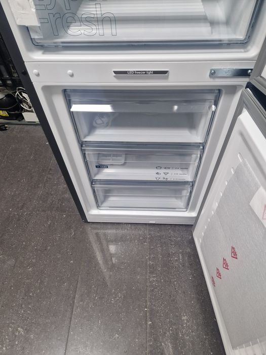 Хладилник с фризер Siemens IQ500 A+++