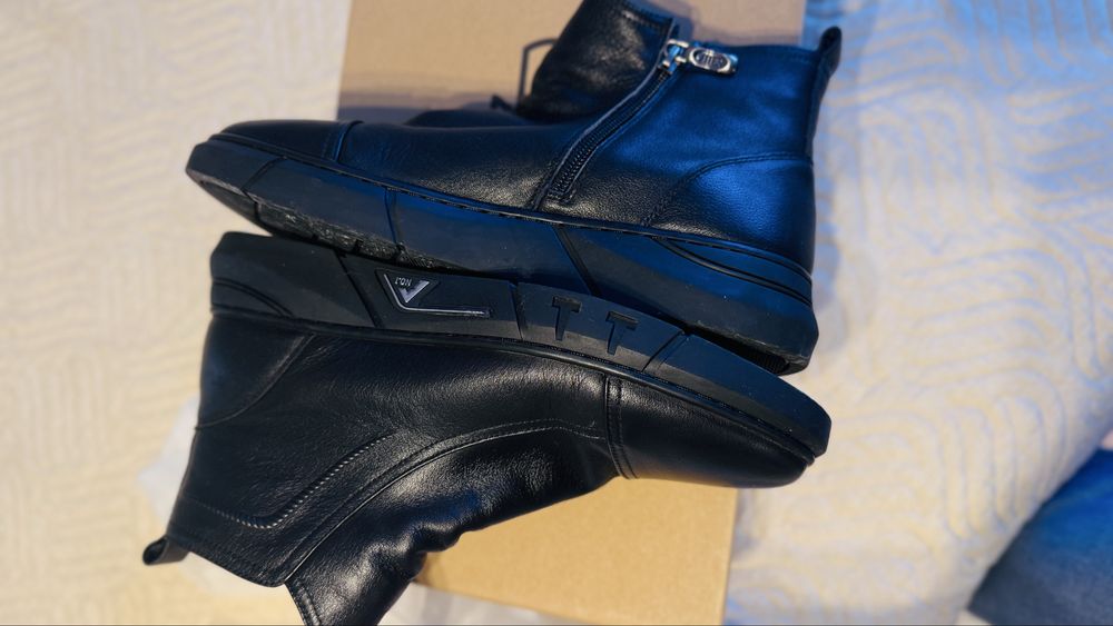 Ghete de barbat, imblanite, din piele naturala Other