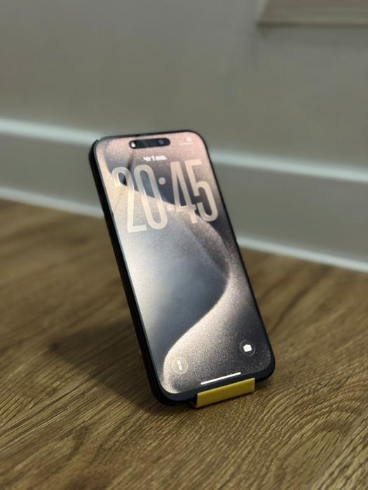 Продам айфон 15 про макс