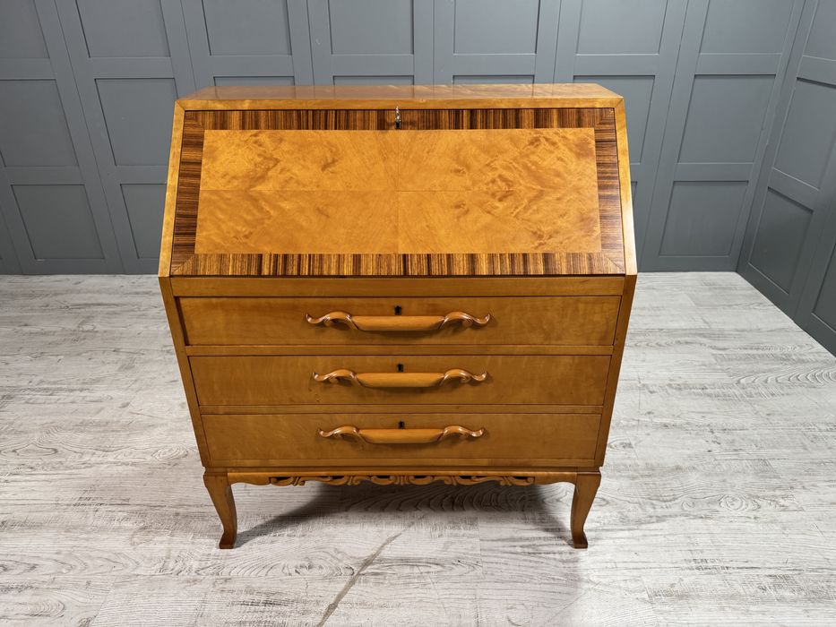 Писалище - секретар масив К076