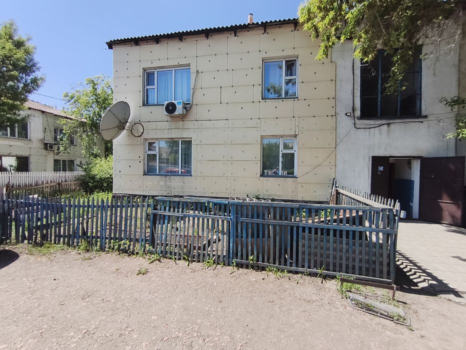 Продам квартиру  с гаражом