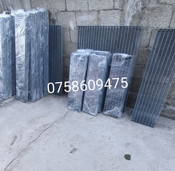 Trepte zincate 127x28cm