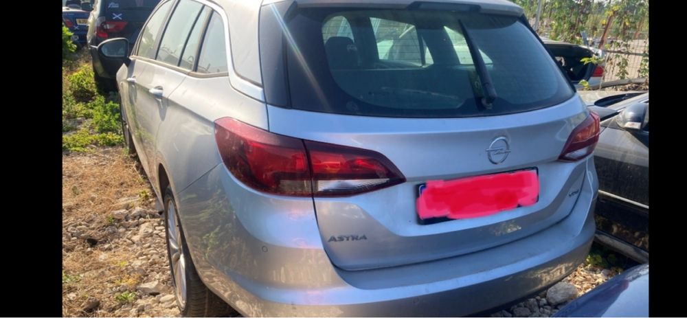 Продава се само на части Opel Astra  K 1.6d 136кс 2016