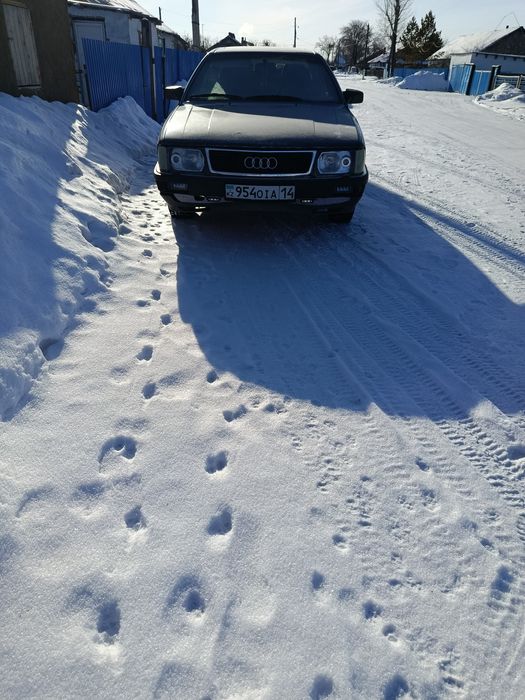 Продам Ауди 200 1.8