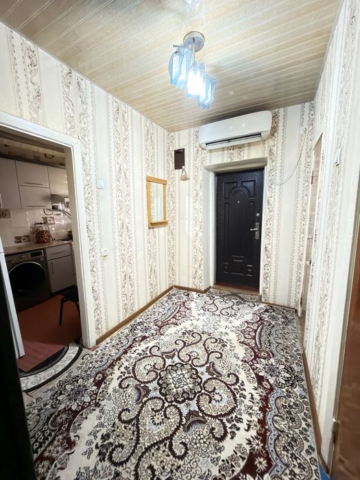 Срочно продаётся 2-комнатная квартира в центре города!