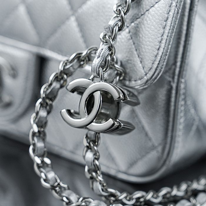 Geanta Chanel classic flap 20cm piele caviar, tip Premium