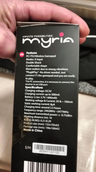 Vând joystick PS 3 wireless nou