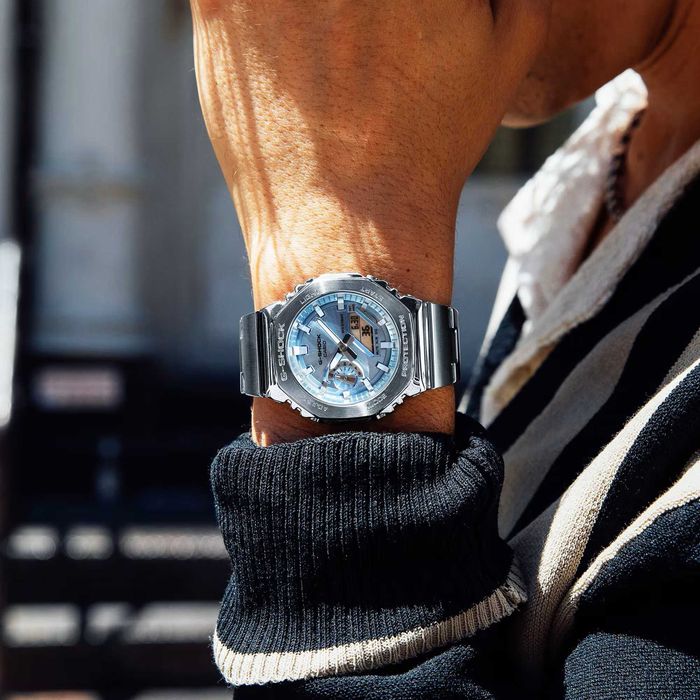 Casio G-SHOCK GM-2110D-2A часы