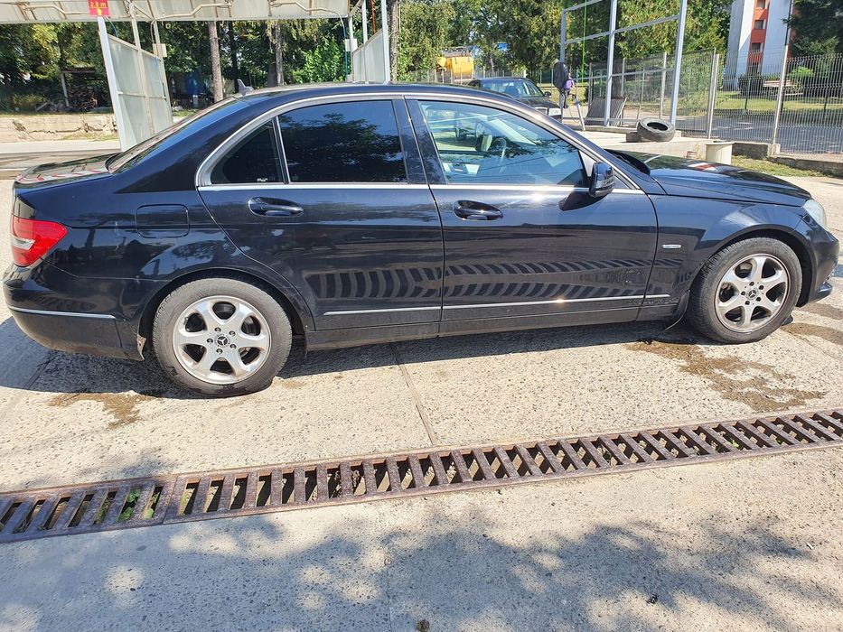 Mercedes-Benz C