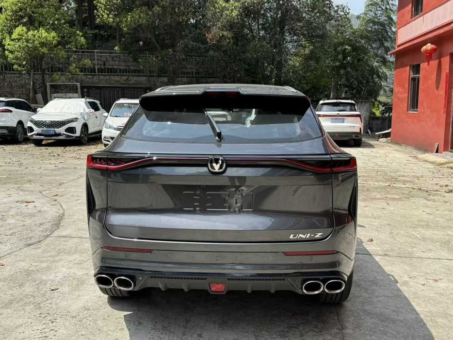 CHANGAN UNI-Z 1.5T Premium Edition