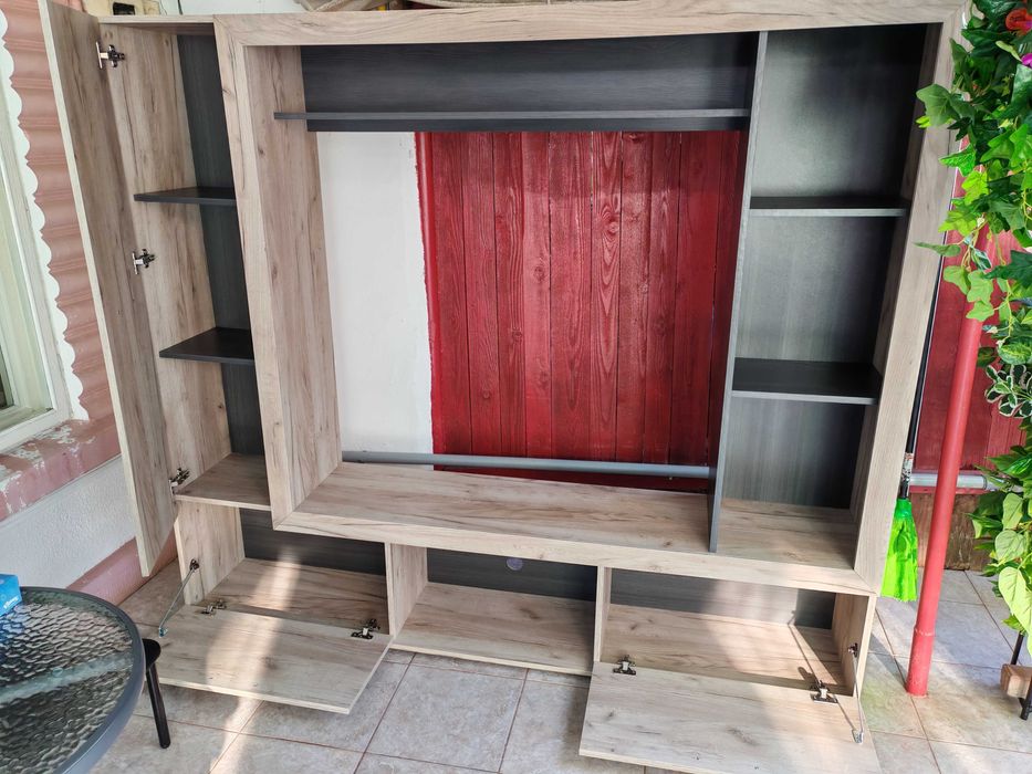 Biblioteca de living de vânzare