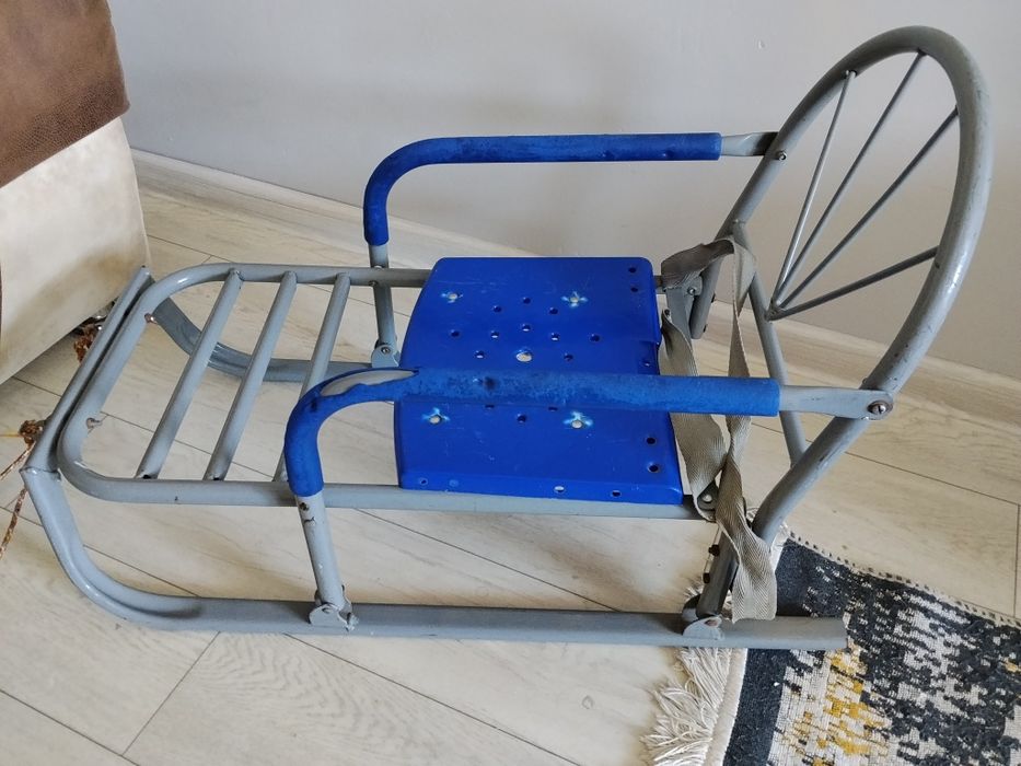 Продаётся санки детские