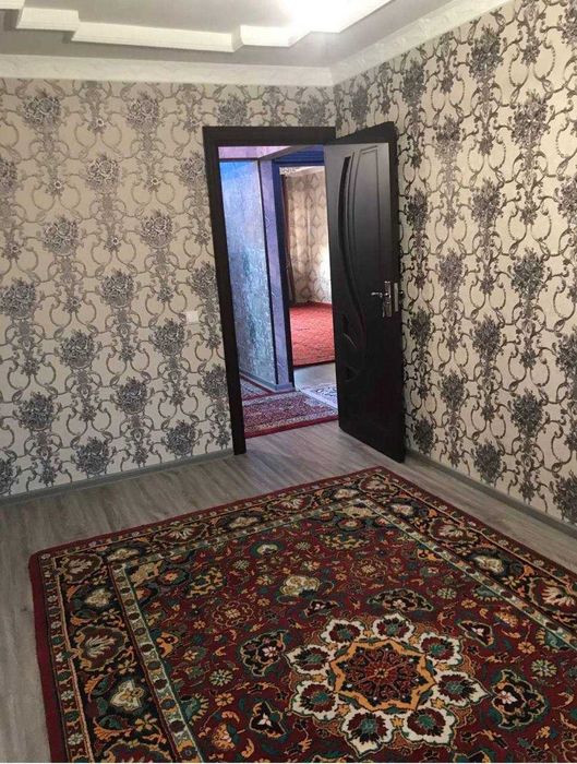 Квартира ижарага берилади 3 хонали Согдиана Париж олдида.