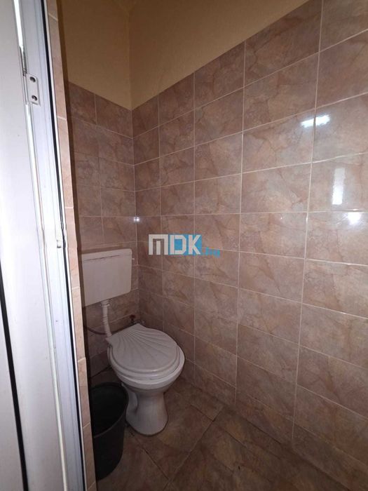 Голям 3-стаен среден етаж Въстанически