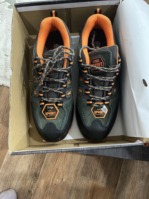 Продам спецовка обувь