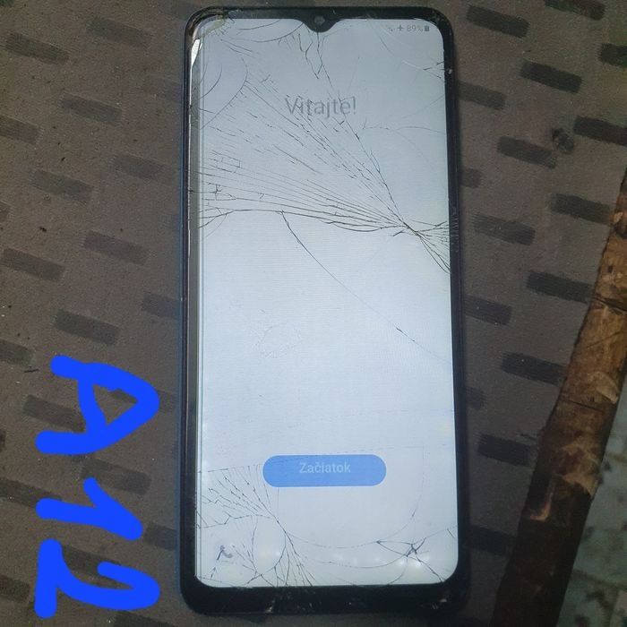 Display ecran samsung S20+ A14 A12 A04e fisurate functionale
S20+ 200l