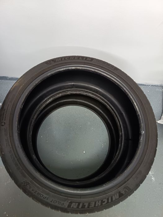 Vând anvelope de vară