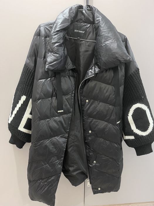 Продам куртку на девочку 11-14 лет