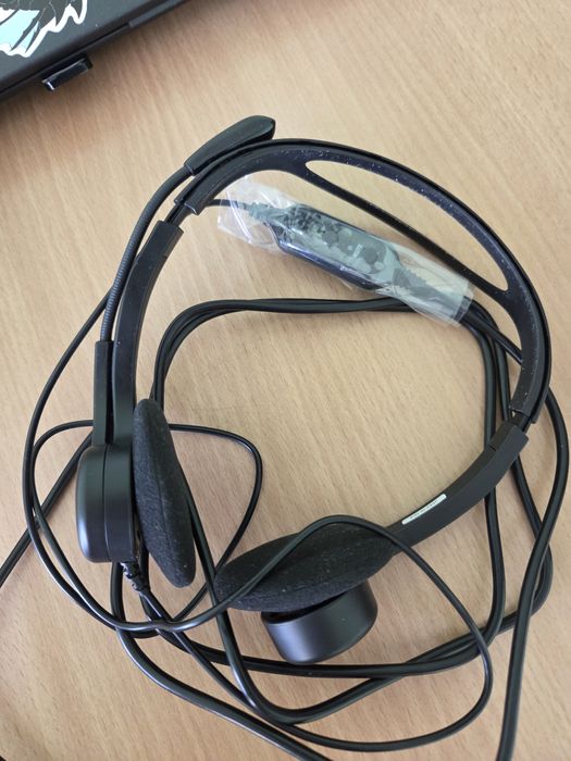 Наушники Logitech 960