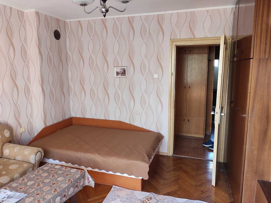 Дава се под наем Едностаен апартамент в Стара Загора, Опълченски - 38 кв.м за 204 € - Снимка #1