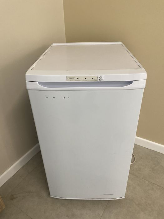 Морозильник Бирюса