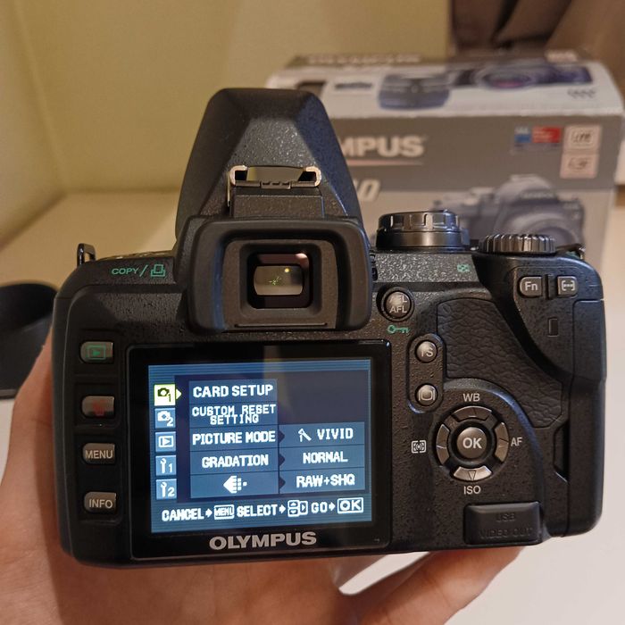 Olympus E-510 полный комплект