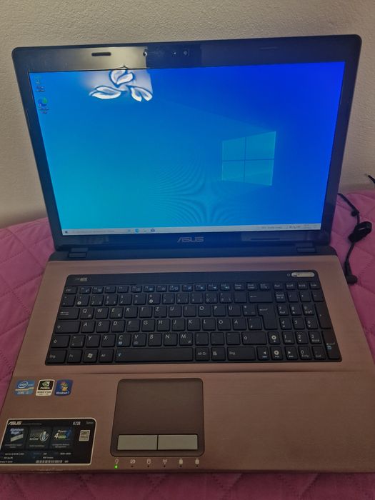 Laptop(Asus,Hp,Lenovo,Toshiba)
