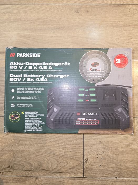 Vând  încărcător pentru scule Parkside.